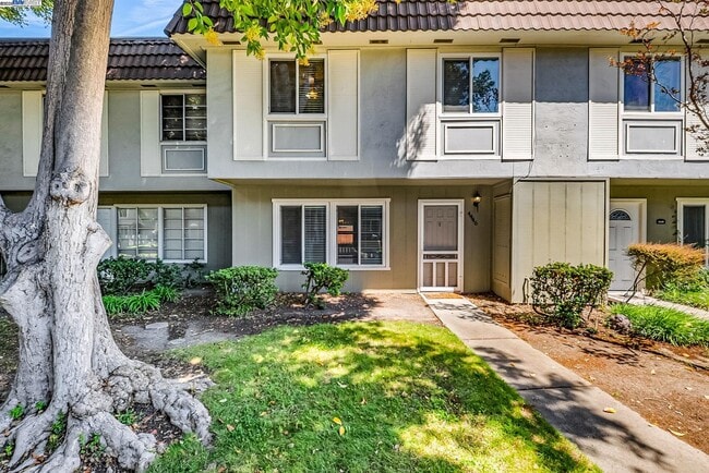 property at 4446 Seminole Way