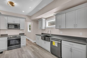 4117 Forest Ave in Kansas City, MO - Foto de edificio - Building Photo