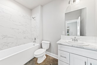 208 Spoonbill Dr in Youngsville, LA - Foto de edificio - Building Photo