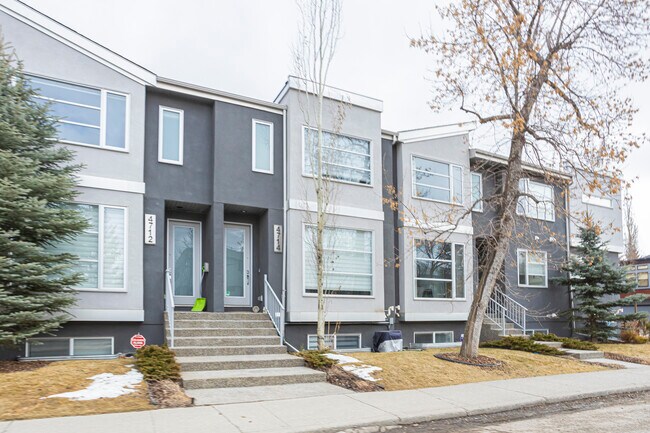 4716 16 St SW in Calgary, AB - Building Photo - Building Photo