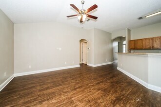 2631 Creek Ridge Dr in Green Cove Springs, FL - Building Photo - Building Photo