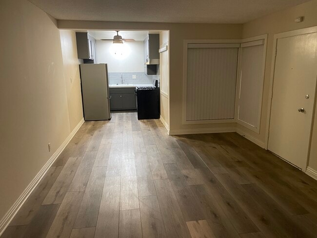 20360 Anza Ave, Unit 18B in Torrance, CA - Foto de edificio - Building Photo