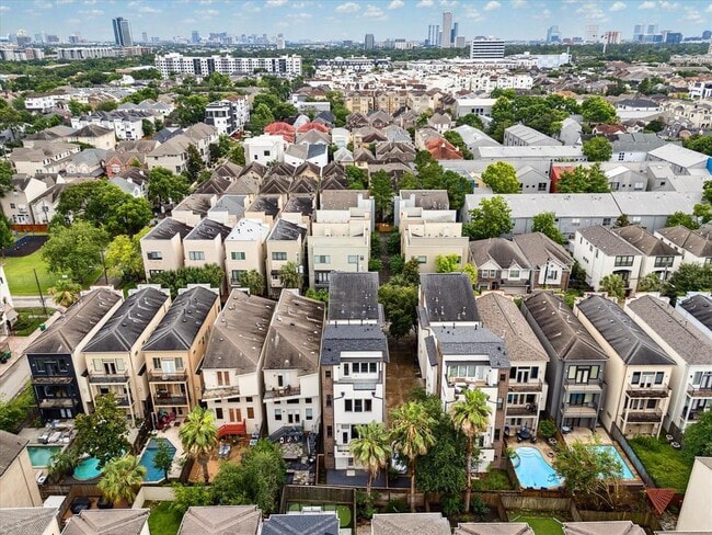 5210 Rose St in Houston, TX - Building Photo - Building Photo
