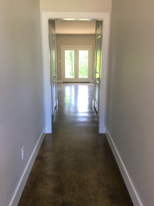10649 Brothers Ln, Unit A in Flint, TX - Building Photo