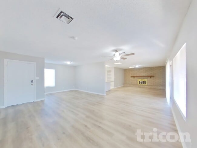 823 W Juanita Cir in Mesa, AZ - Building Photo - Building Photo