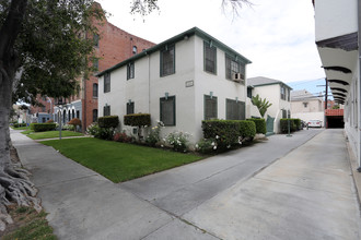 455 S Detroit St in Los Angeles, CA - Building Photo - Building Photo