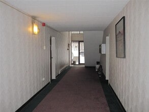 208 Alabama St in Saint Croix Falls, WI - Building Photo - Building Photo