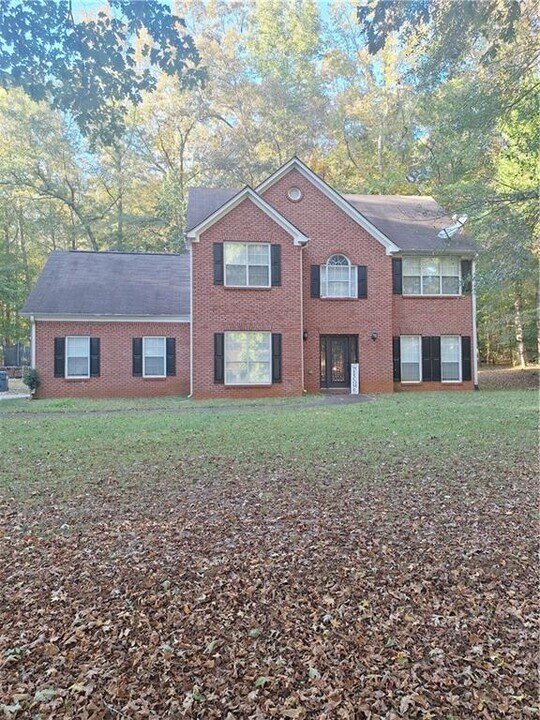 1450 Scenic Brook Tr SW in Conyers, GA - Building Photo