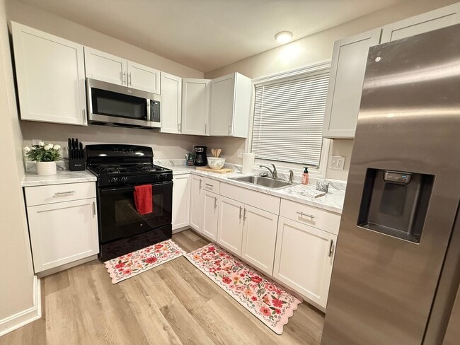 property at 33-37-37 Grant St