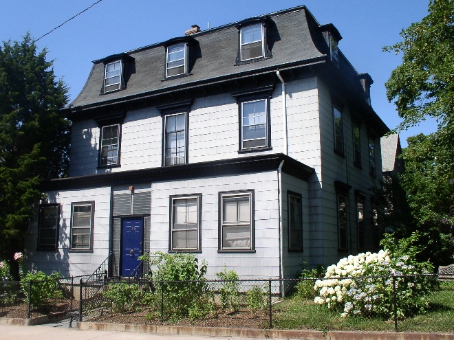 106 Touro St in Newport, RI - Building Photo