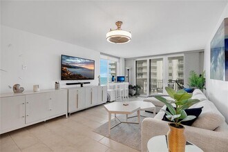 2947 S Atlantic Ave in Daytona Beach Shores, FL - Building Photo - Building Photo