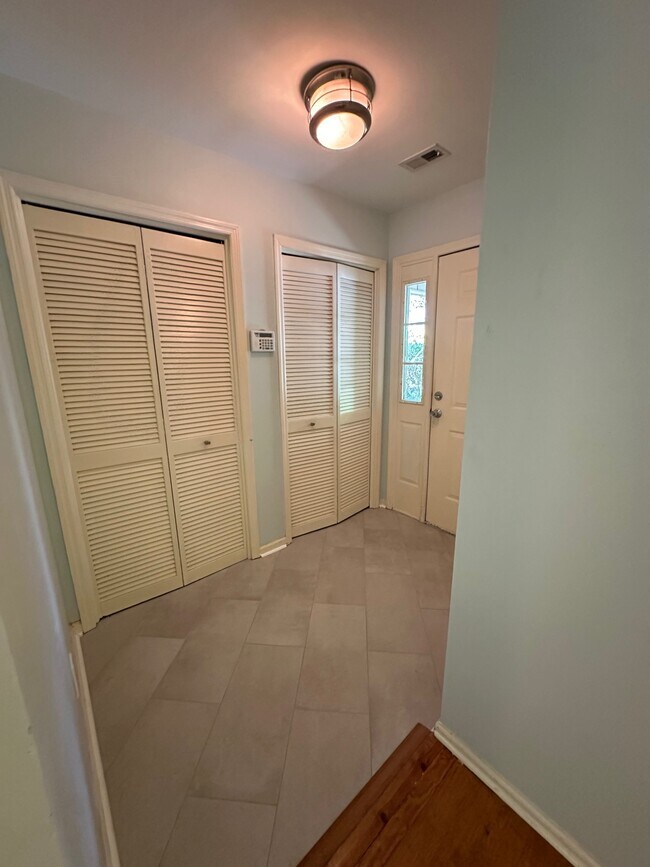 5 Bent Oaks Ct in Savannah, GA - Building Photo - Building Photo