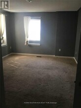 8892 Sheppard Ave E in Toronto, ON - Building Photo - Building Photo