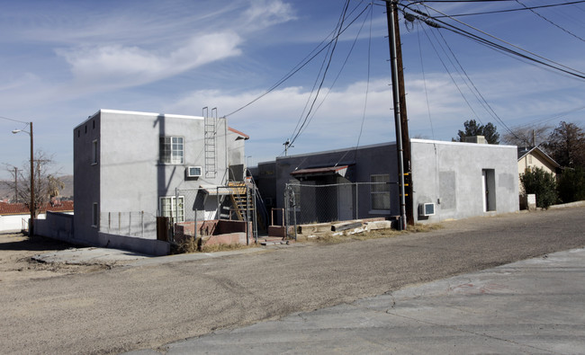 120 E Williams St in Barstow, CA - Building Photo - Building Photo