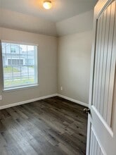 5603 Brooklyn Rose Dr in Arcola, TX - Building Photo - Building Photo