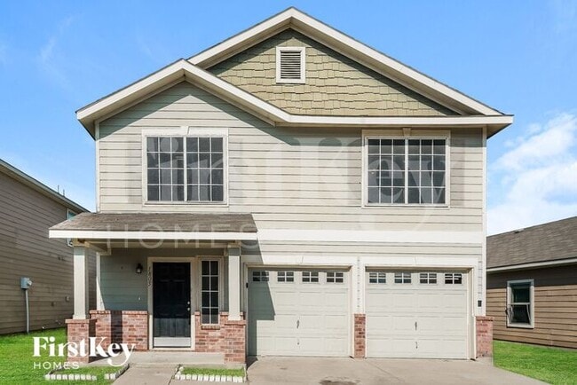 property at 1805 Vineridge Ln