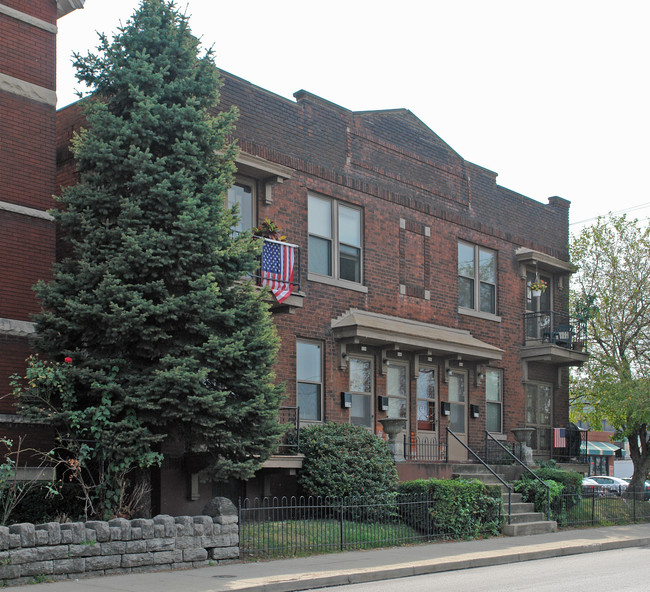 402-408 Johnson St in Covington, KY - Foto de edificio - Building Photo