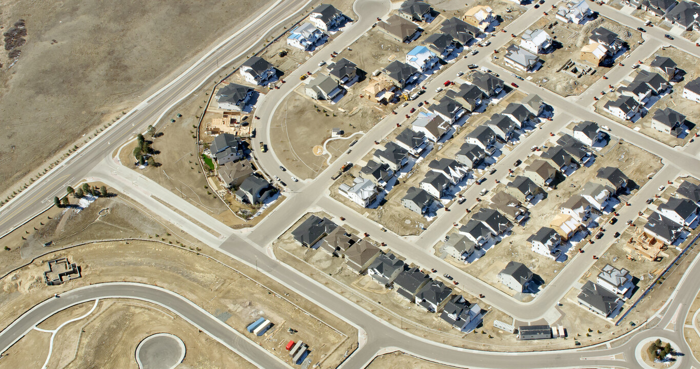 Allison Ranch in Parker, CO - Building Photo