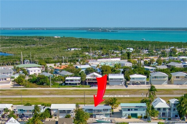 280 Airport Dr S in Summerland Key, FL - Building Photo - Building Photo