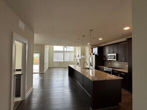 9109 Schmitz Ct SE in Lacey, WA - Building Photo - Building Photo