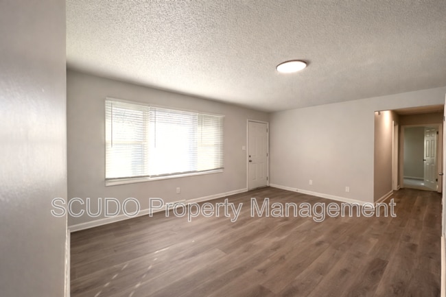 11316 Donnelly Ave in Kansas City, MO - Building Photo - Building Photo