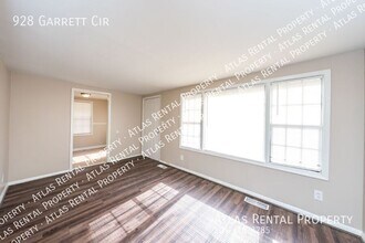 928 Garrett Cir in Adamsville, AL - Building Photo - Building Photo