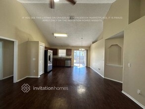 1465 3rd Ave in DeLand, FL - Foto de edificio - Building Photo