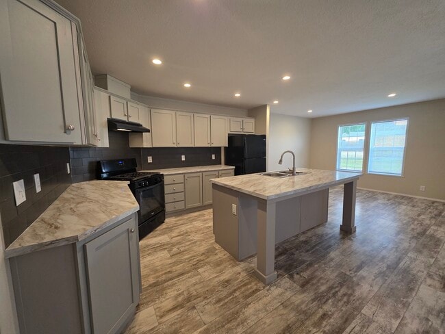 9 Eagle Vista Ln in Orion Township, MI - Building Photo - Building Photo