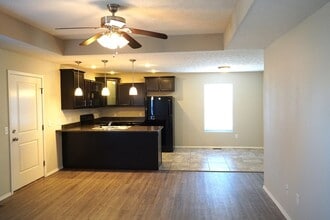 2501 Cover in Ozark, MO - Building Photo - Building Photo
