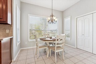 1802 Stacy Falls in Houston, TX - Building Photo