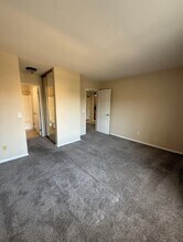 7120 Shoreline Dr, Unit 2208 in San Diego, CA - Building Photo - Building Photo