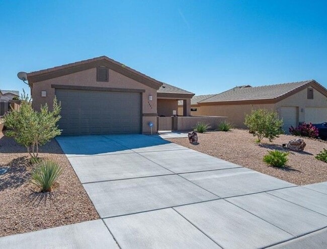 2680 Slide Mountain Loop in Bullhead City, AZ - Building Photo - Building Photo