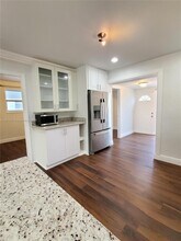 2407 Scott St in Hollywood, FL - Building Photo - Building Photo