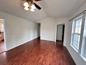 212 Manning Way in Elon, NC - Building Photo - Building Photo