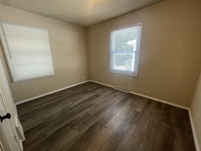 1012 Oakley Ave in Rockford, IL - Building Photo - Building Photo