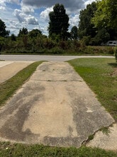 405 Hampton Dr in Danville, VA - Foto de edificio - Building Photo