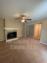 112 Sunnyside St in O'Fallon, IL - Building Photo - Building Photo