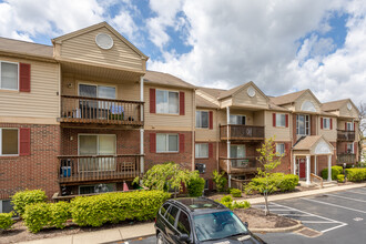 Heritage Hill Apartments in Norwood, OH - Building Photo - Building Photo