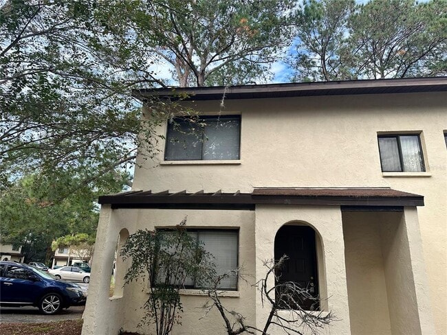 property at 2735 SW 35th Pl