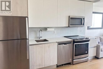 2A Church St in Toronto, ON - Building Photo - Building Photo