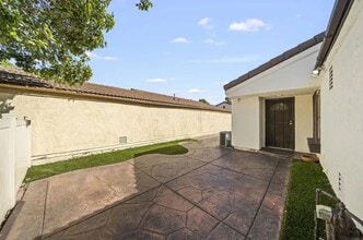 1012 S 45th St in San Diego, CA - Building Photo - Building Photo