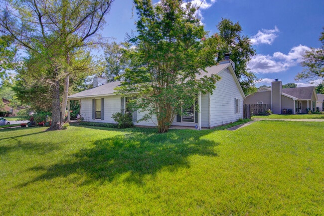 3200 Anvil Pl in Greensboro, NC - Building Photo - Building Photo