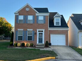 14205 Brenham Dr in Centreville, VA - Building Photo