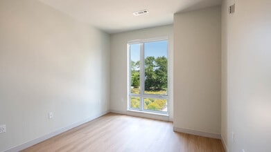 The Basin in Wakefield, MA - Building Photo - Building Photo