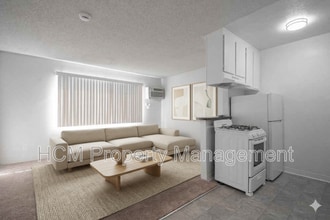 10042 Commerce Ave in Los Angeles, CA - Building Photo - Building Photo