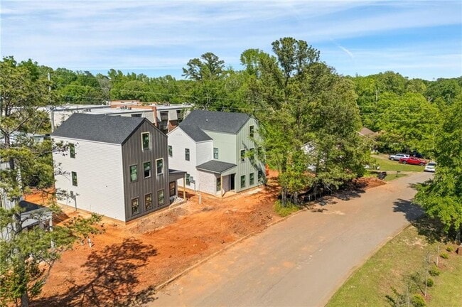 576 Pride Ave in Auburn, AL - Building Photo - Building Photo