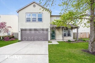 10023 Sapphire Berry Ln in Fishers, IN - Building Photo