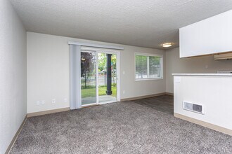 The Monroe in Tacoma, WA - Building Photo - Interior Photo