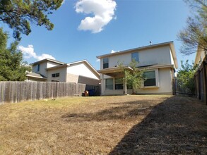 2614 Georgia Coleman Bend in Austin, TX - Foto de edificio - Building Photo