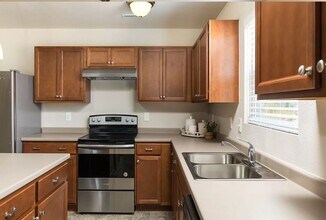 759 View Pointe Dr in Middleville, MI - Building Photo - Building Photo